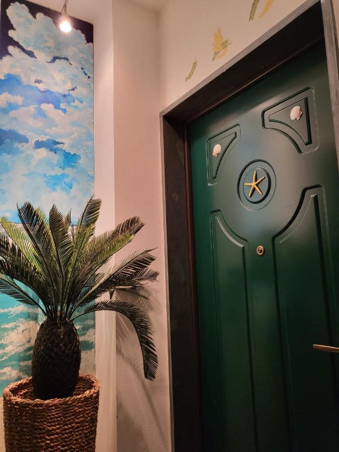 The Shell Apartment Bordighera Luaran gambar